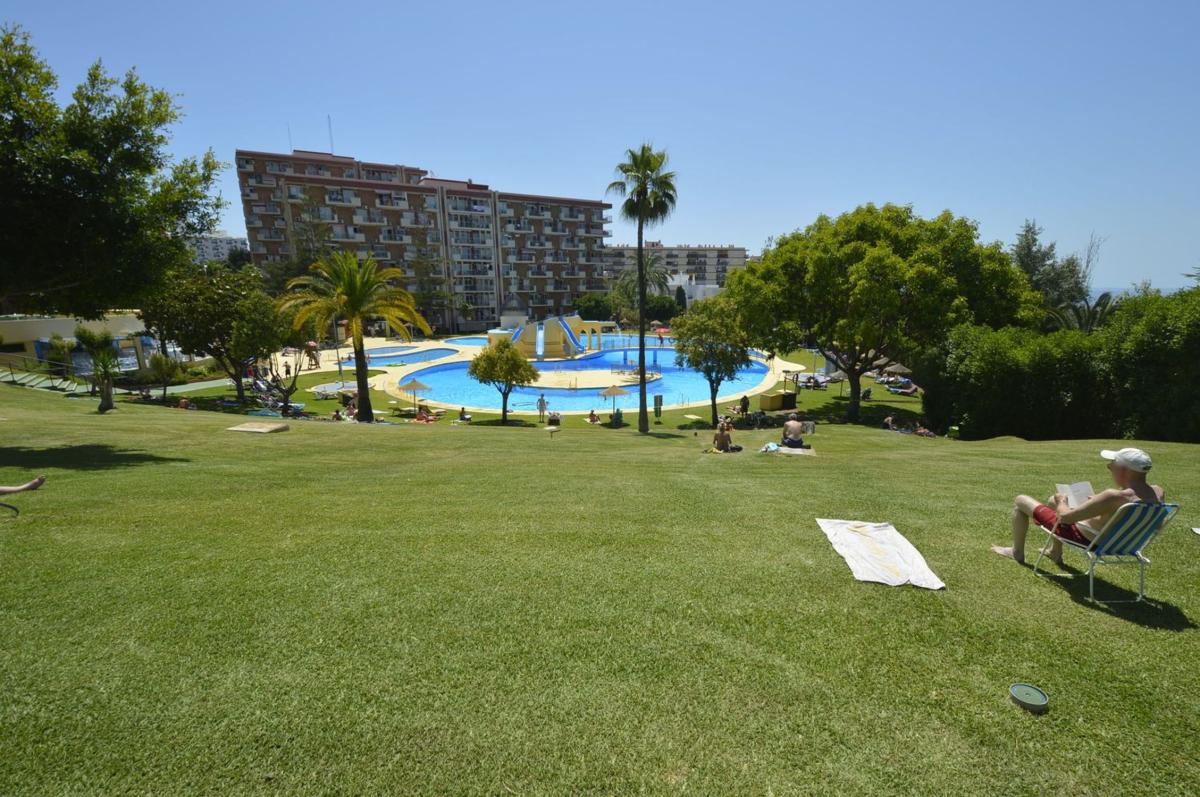 Sprzedaż mieszkania w Piso en Avenida Gamonal, 10, Parque de la Paloma, Benalmádena, Benalmádena
photo 3