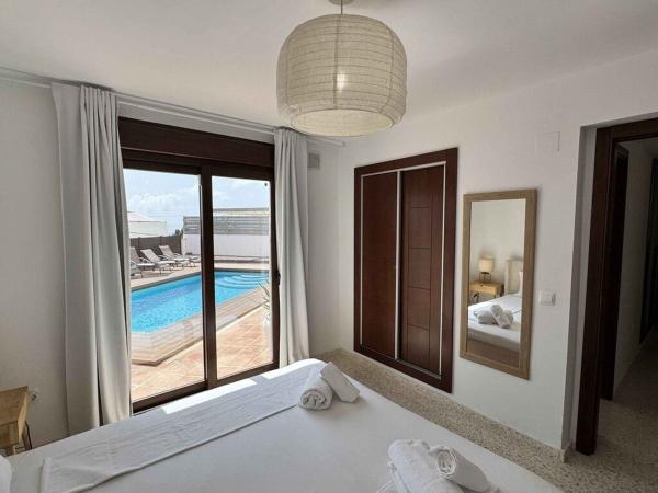 Casa o chalet independiente en Urb. los Claveles III, Calaburra - Chaparral, Mijas photo 3