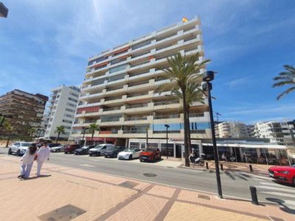Venta de piso en Piso en Paseo Marítimo Rey de España, 102, Las Gaviotas, Fuengirola, Fuengirola
 photo 4