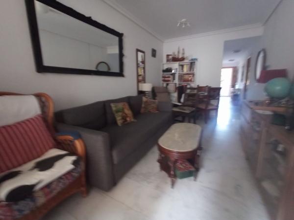 Venta de piso en Piso en Calle Narciso, Los Pacos, Fuengirola, Fuengirola
 photo 4