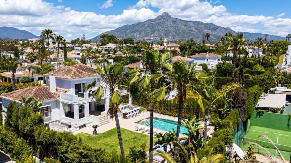 Casa o chalet independiente en Calle 04d Nva Andaluc, 38, Las Brisas, Marbella photo 1