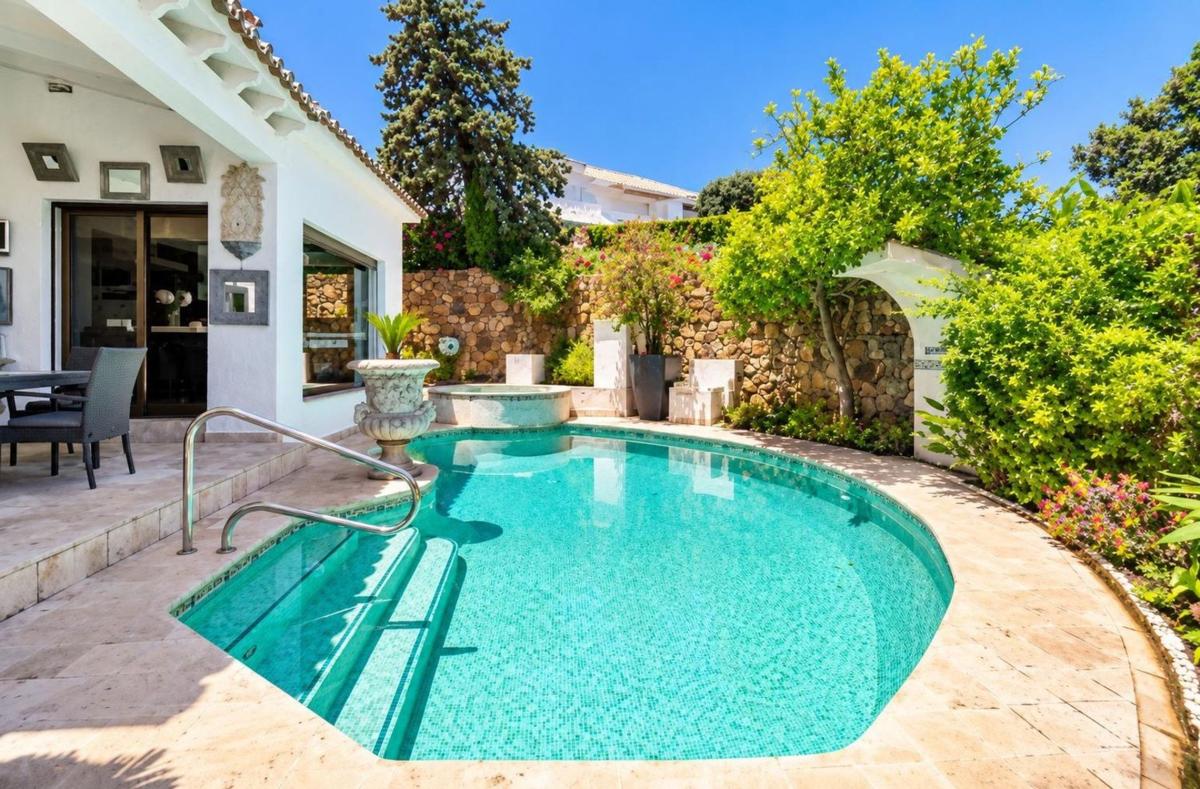 Properties for sale and rent in Spain photo 4