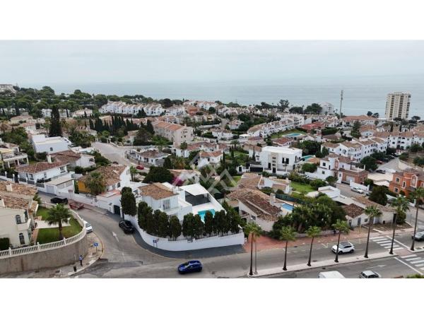 Casa o chalet independiente en Calle Acuario, Riviera del Sol, Mijas photo 1