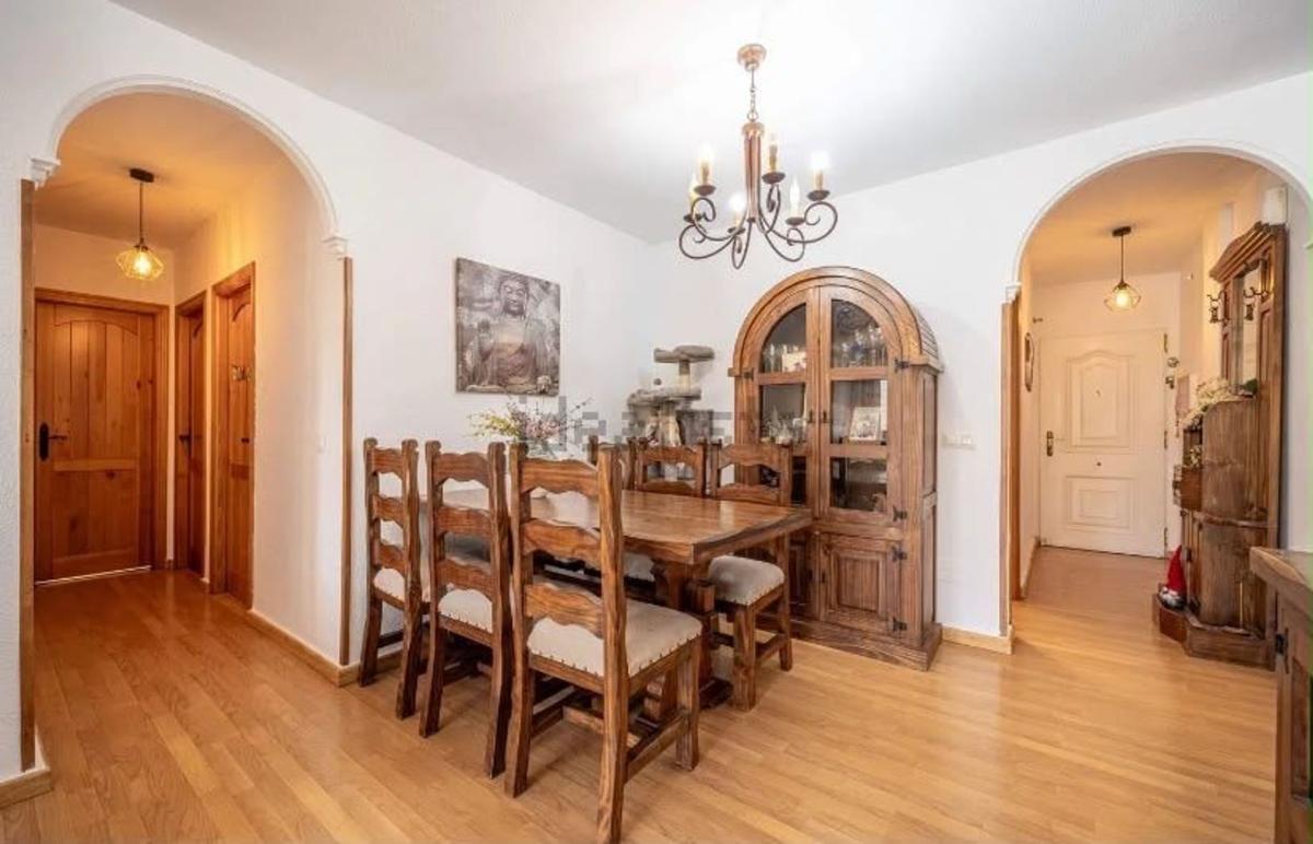 Venta de piso en Piso en Lanjarón, Los Árboles, Mijas, Mijas
photo 3