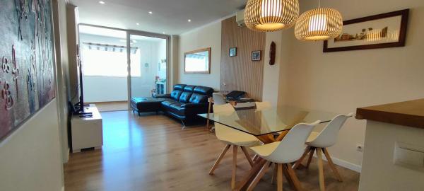 Продажа квартиры на Piso en Calle Faro, 6, Zona Centro Comercial Torrequebrada, Benalmádena, Бенальмадена
photo 1