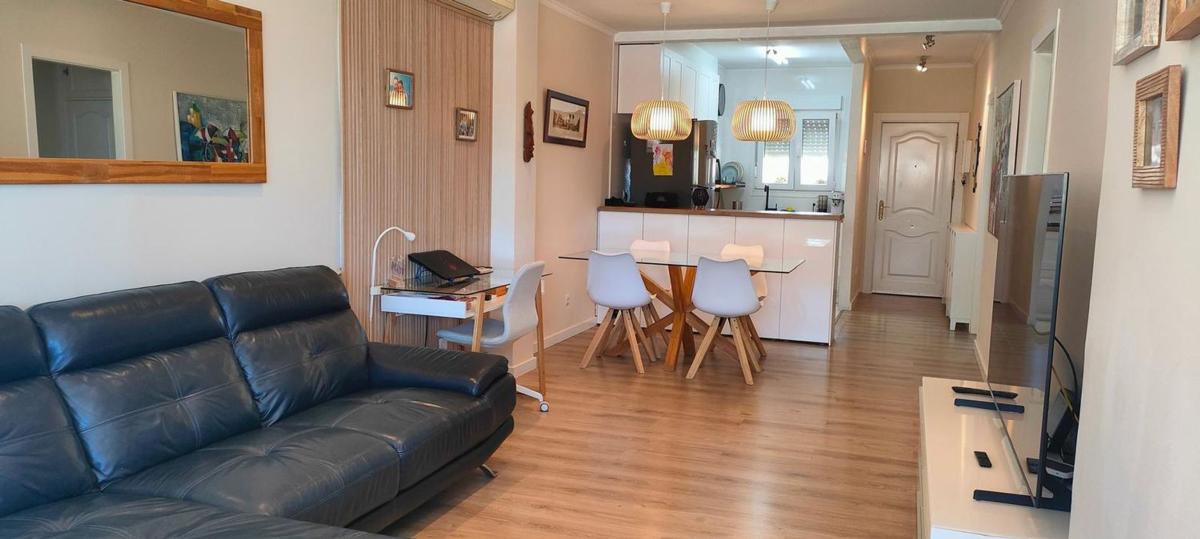 Продажа квартиры на Piso en Calle Faro, 6, Zona Centro Comercial Torrequebrada, Benalmádena, Бенальмадена
photo 5