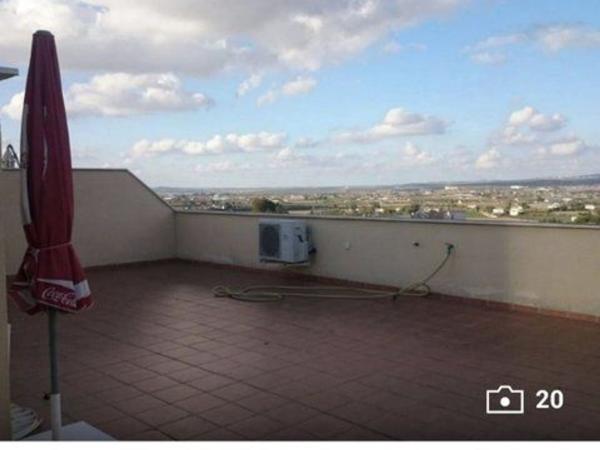 Venta de piso en Piso en Calle Amparito Aguilar, Zona de la Vega, Antequera, Antequera
thumbnail 2