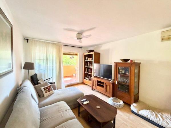 Sale of flat in Piso en Calle Federico Mompou, 3, El Pinillo, Torremolinos, Torremolinos
thumbnail 3