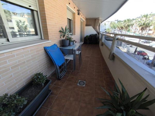 Sale of flat in Piso en Calle Escritor Ángel Palomino s/n, La Colina, Torremolinos, Torremolinos
thumbnail 2