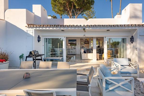 Chalet adosado en Aloha, Marbella photo 1