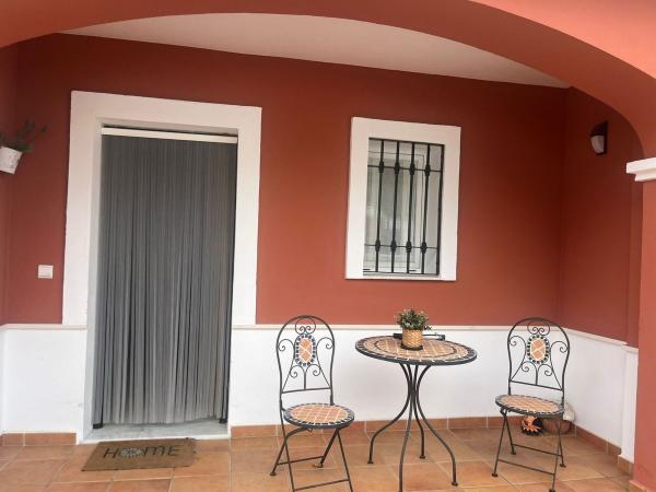 Chalet pareado en Calle Cariñena s/n, Viña Málaga, Vélez-Malaga thumbnail 2
