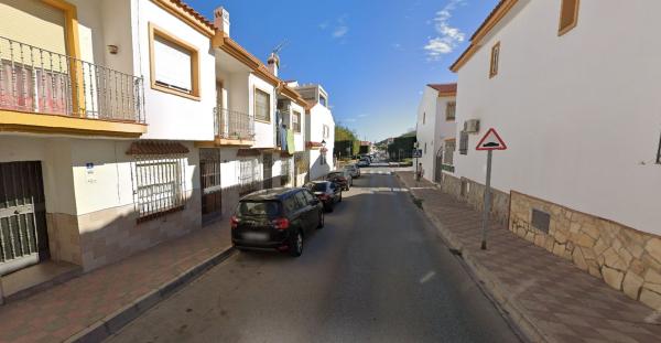 Chalet adosado en Calle Cabo de Gata, Jardines de Alhaurín-Huerta Alta-Fuensanguínea, Alhaurín de la Torre photo 3
