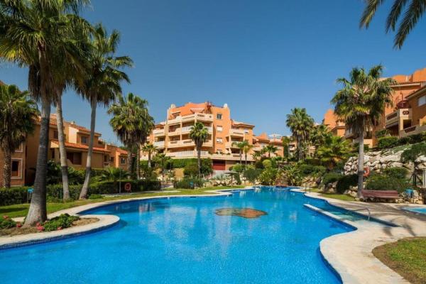 Venta de piso en Piso en Calle Tramo de Unión s/n, Reserva de Marbella, Marbella, Marbella
photo 1