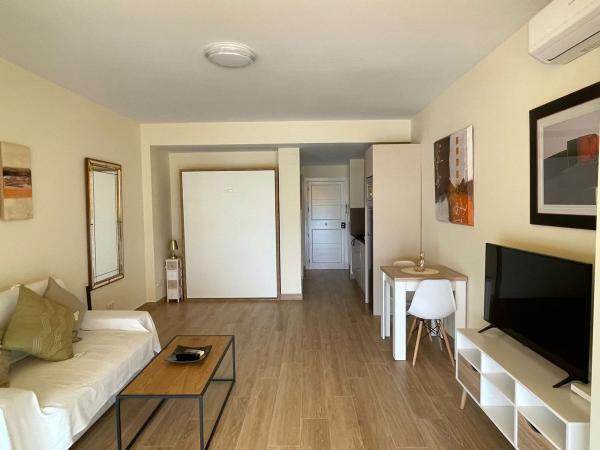 Квартира на продажу в Estudio en Calle Castillo del Inglés s/n, El Bajondillo, Torremolinos, Торремолинос thumbnail 3