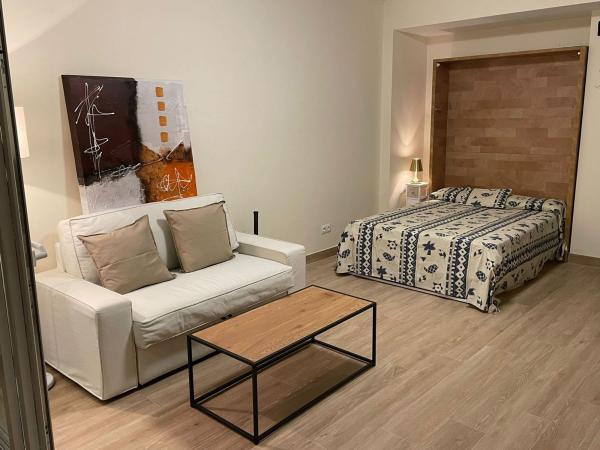 Квартира на продажу в Estudio en Calle Castillo del Inglés s/n, El Bajondillo, Torremolinos, Торремолинос photo 4