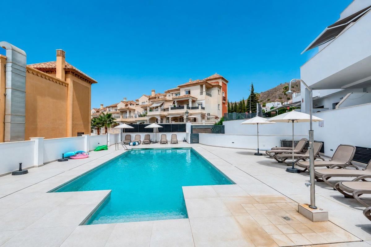 Venta de piso en Piso en Calle Gloria Fuertes, Capistrano, Nerja, Nerja
photo 1
