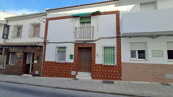 Chalet adosado en Alamos Los, 13, Centro, Alhaurín de la Torre photo 1