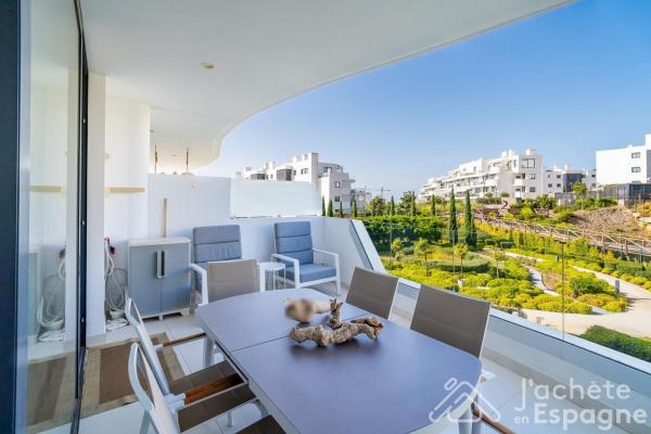 Venta de piso en Piso en Avenida 8 de Marzo, 8, El Higuerón, Fuengirola, Fuengirola
photo 1
