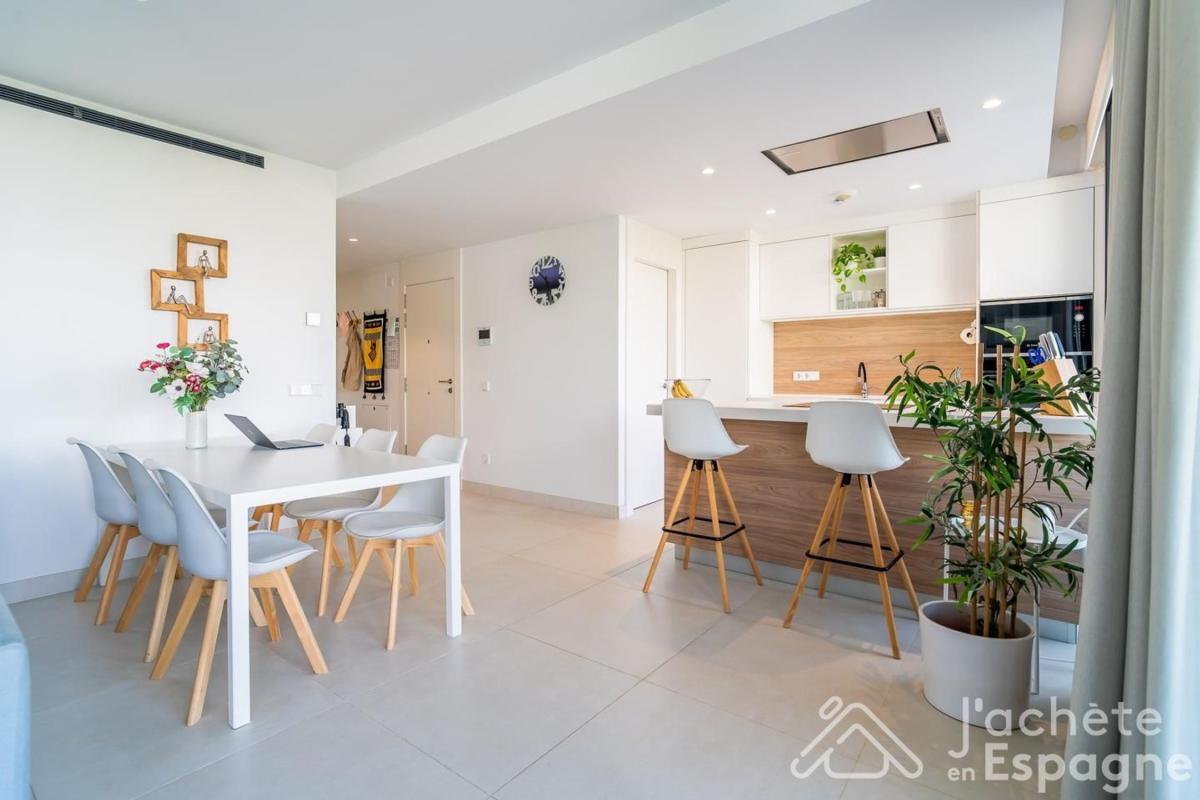 Venta de piso en Piso en Avenida 8 de Marzo, 8, El Higuerón, Fuengirola, Fuengirola
 photo 5