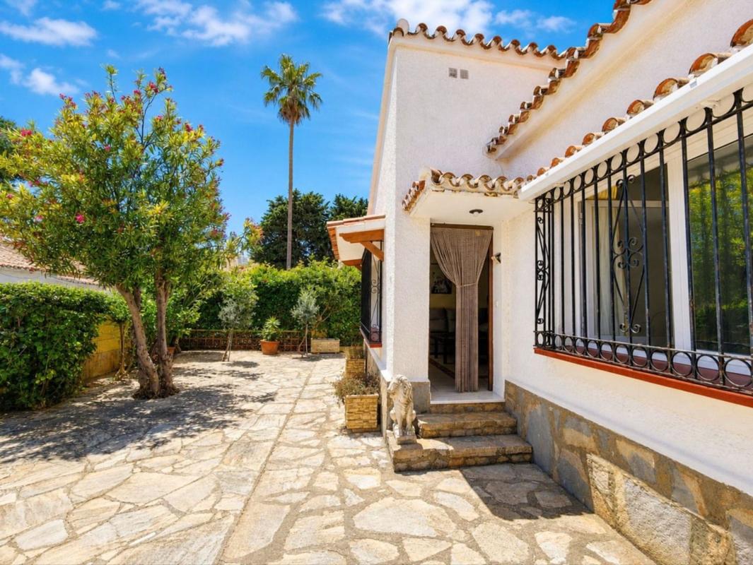 Propiedades en venta y alquiler en España photo 3