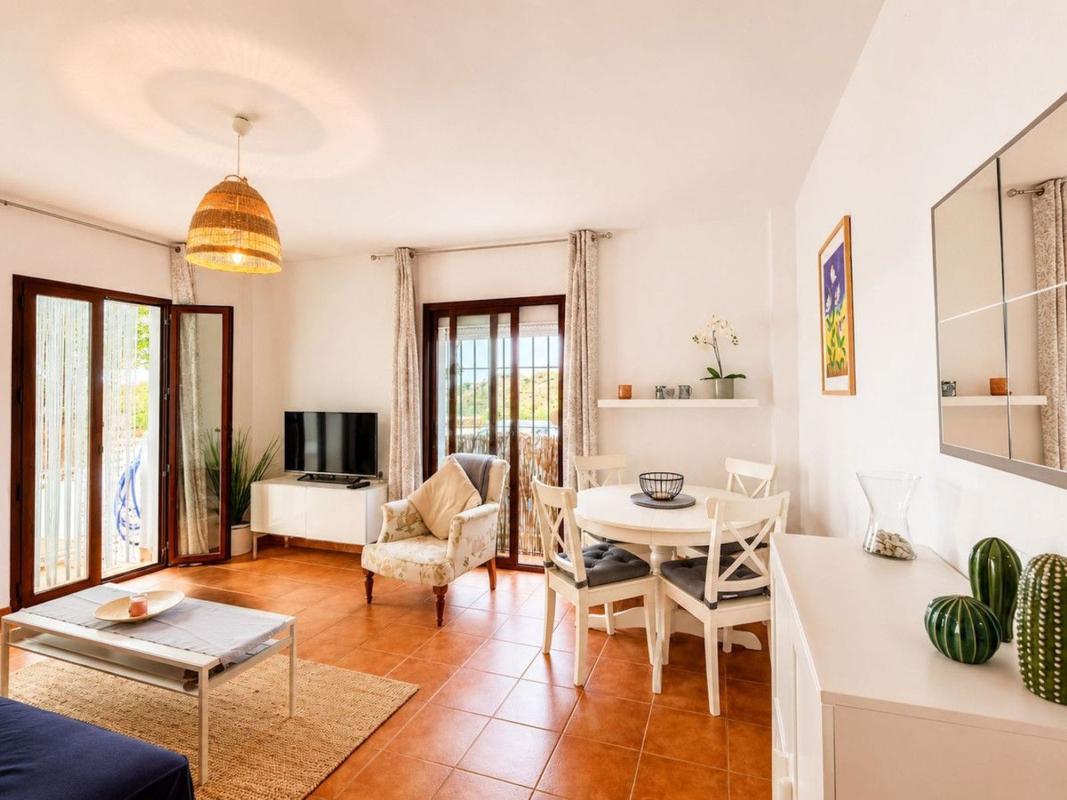 Продажа квартиры на Piso en Avenida Carlos Cano, Frigiliana, Фригилиана
 photo 3