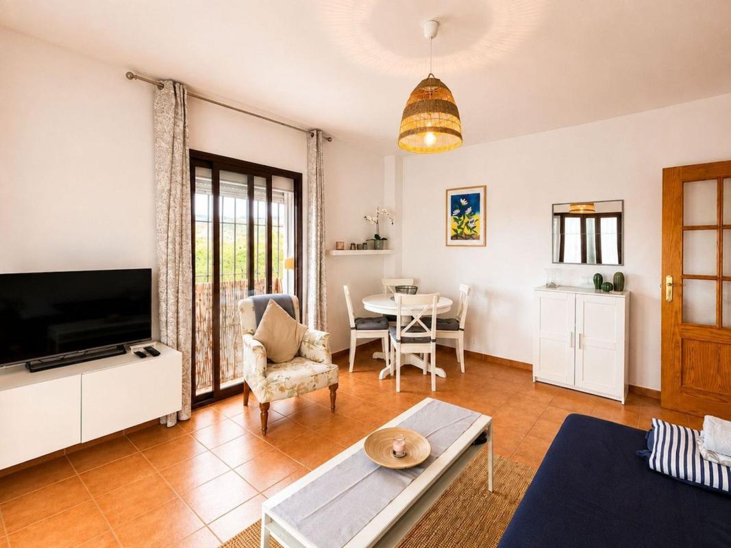 Продажа квартиры на Piso en Avenida Carlos Cano, Frigiliana, Фригилиана
 photo 4