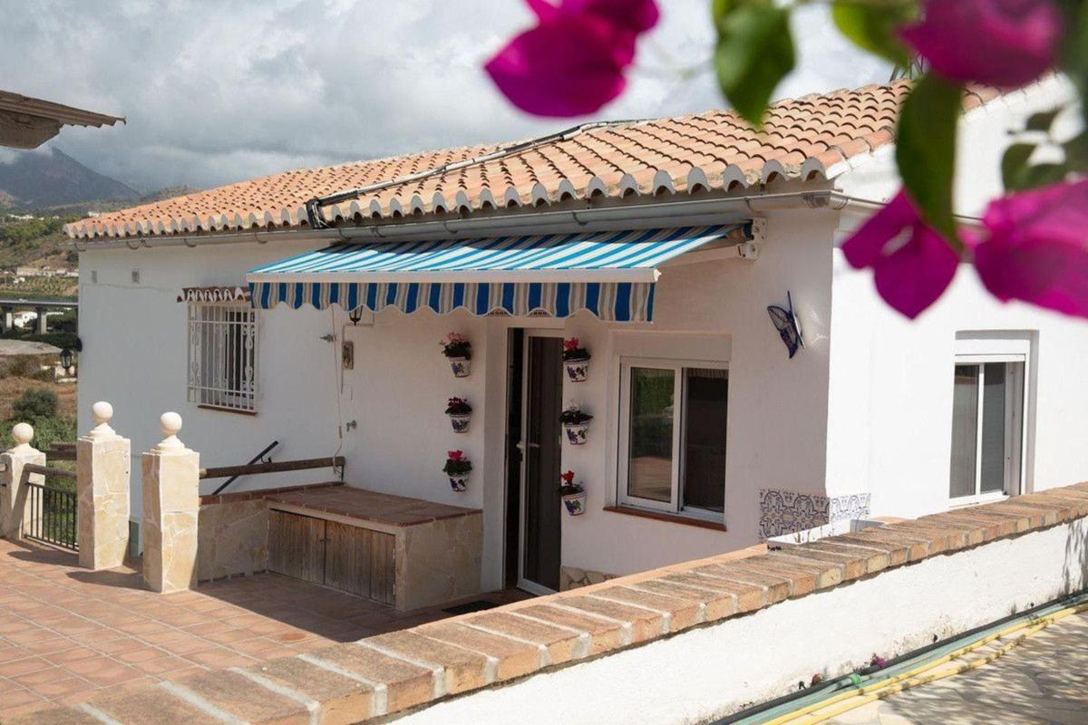 Propiedades en venta y alquiler en España photo 2