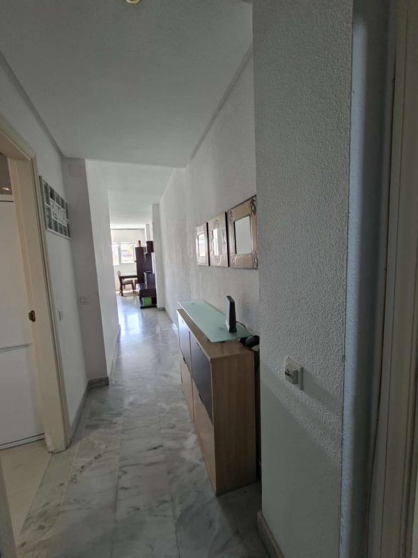 Продажа квартиры на Piso en Calle Francisco de Jorge Gallardo, La Leala - El Saltillo, Torremolinos, Торремолинос
photo 5