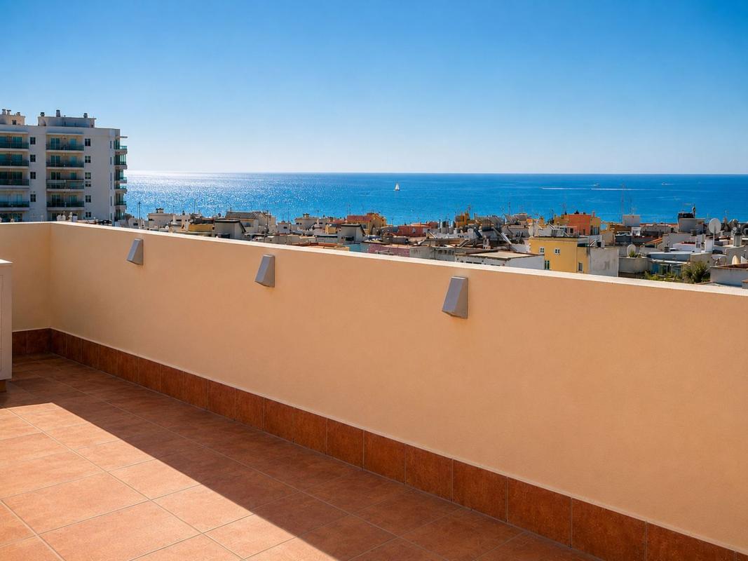 Venta de piso en Piso en Huerta Nueva, Estepona, Estepona
photo 4