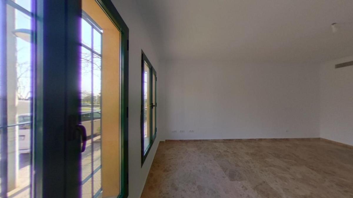 Продажа квартиры на Piso en Avenida de Barcelona, Linda Vista-Nueva Alcántara-Cortijo Blanco, Marbella, Марбелла
 photo 4