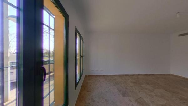 Venta de piso en Piso en Avenida de Barcelona, Linda Vista-Nueva Alcántara-Cortijo Blanco, Marbella, Marbella
 photo 4