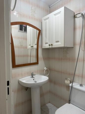 Venta de piso en Piso en Rotonda de Suárez, Victoria Eugenia, Málaga, Málaga
 photo 4