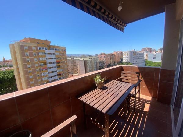 Sprzedaż mieszkania w Piso en Calle Martínez Maldonado, Carranque - Haza Cuevas, Málaga, Málaga
photo 1