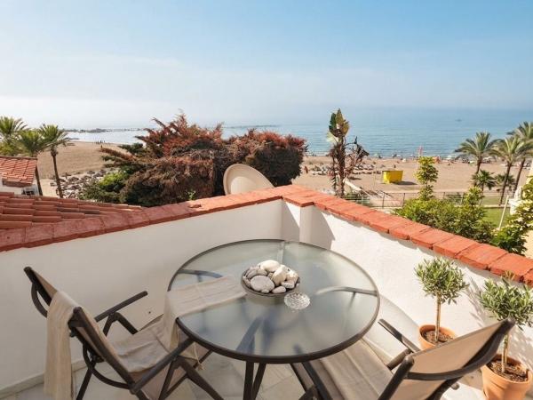 Продажа квартиры на Piso en Avenida Antonio Machado, 59, Parque de la Paloma, Benalmádena, Бенальмадена
thumbnail 2