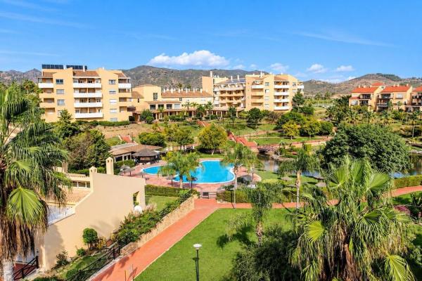 Sale of flat in Piso en Alquería-Torrealquería, Alhaurín de la Torre, Alhaurín de la Torre
thumbnail 2