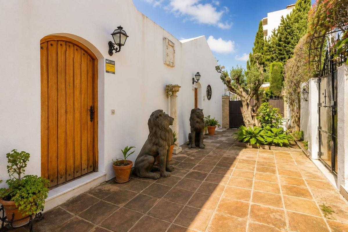 Propiedades en venta y alquiler en España photo 2
