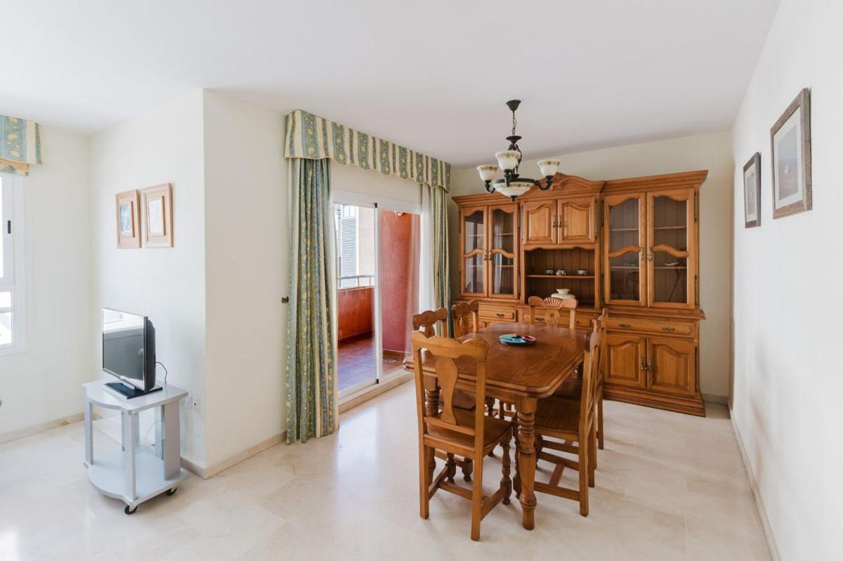 Venta de piso en Piso en Calle Antonio Ferrandis Chanquete, Chaparil - Torrecilla - Punta Lara, Nerja, Nerja
photo 3