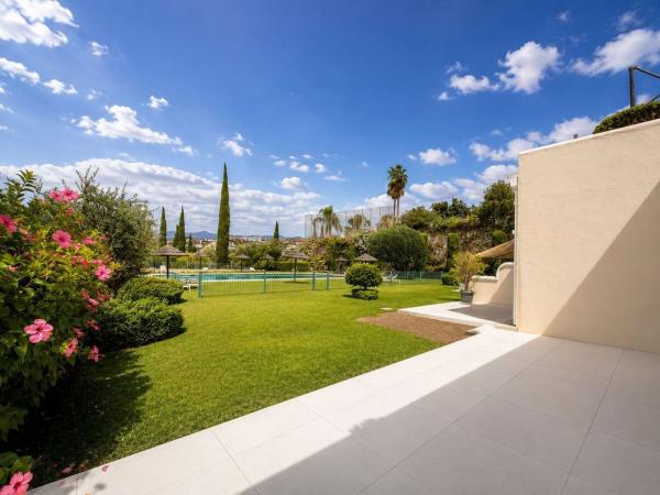 Venta de piso en Piso en Flamingos, 166, Bel-Air, Estepona, Estepona
 photo 1