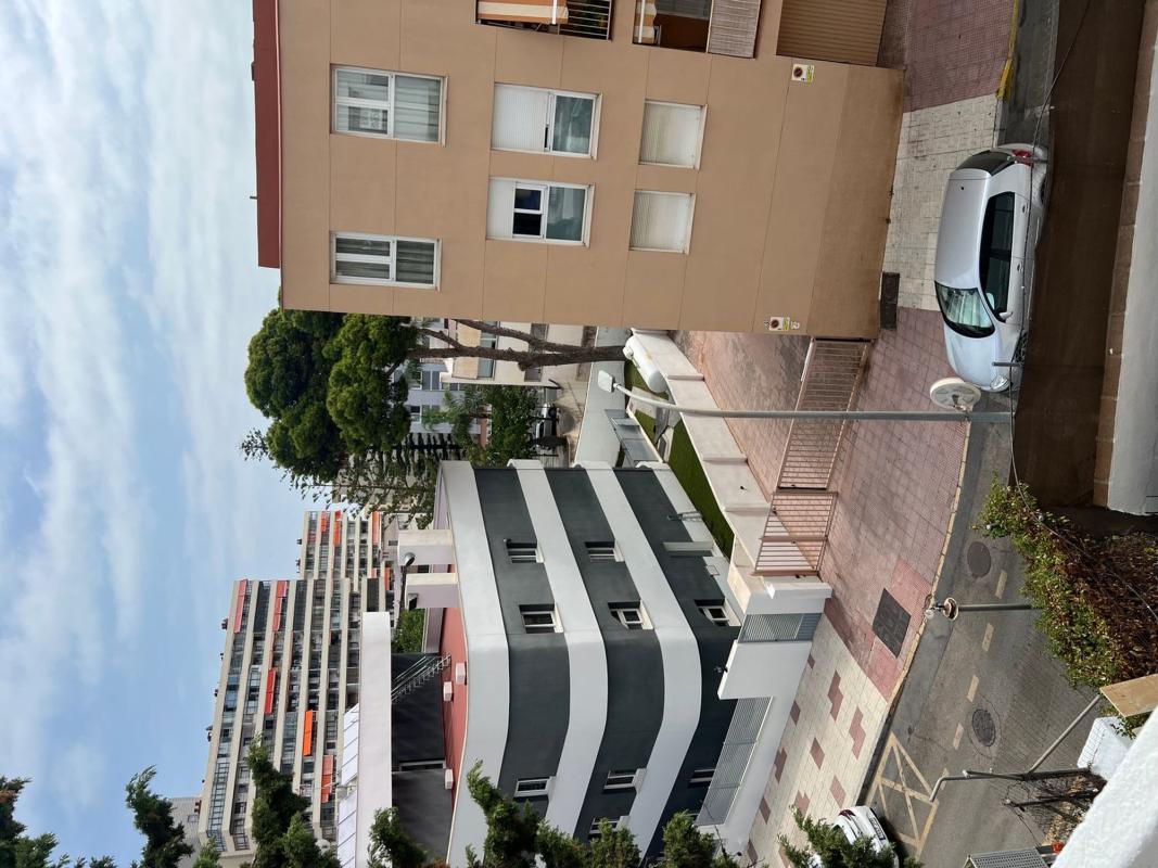 Sprzedaż mieszkania w Piso en Calle Ramos Puente, 4, Loma de los Riscos, Torremolinos, Torremolinos
photo 1