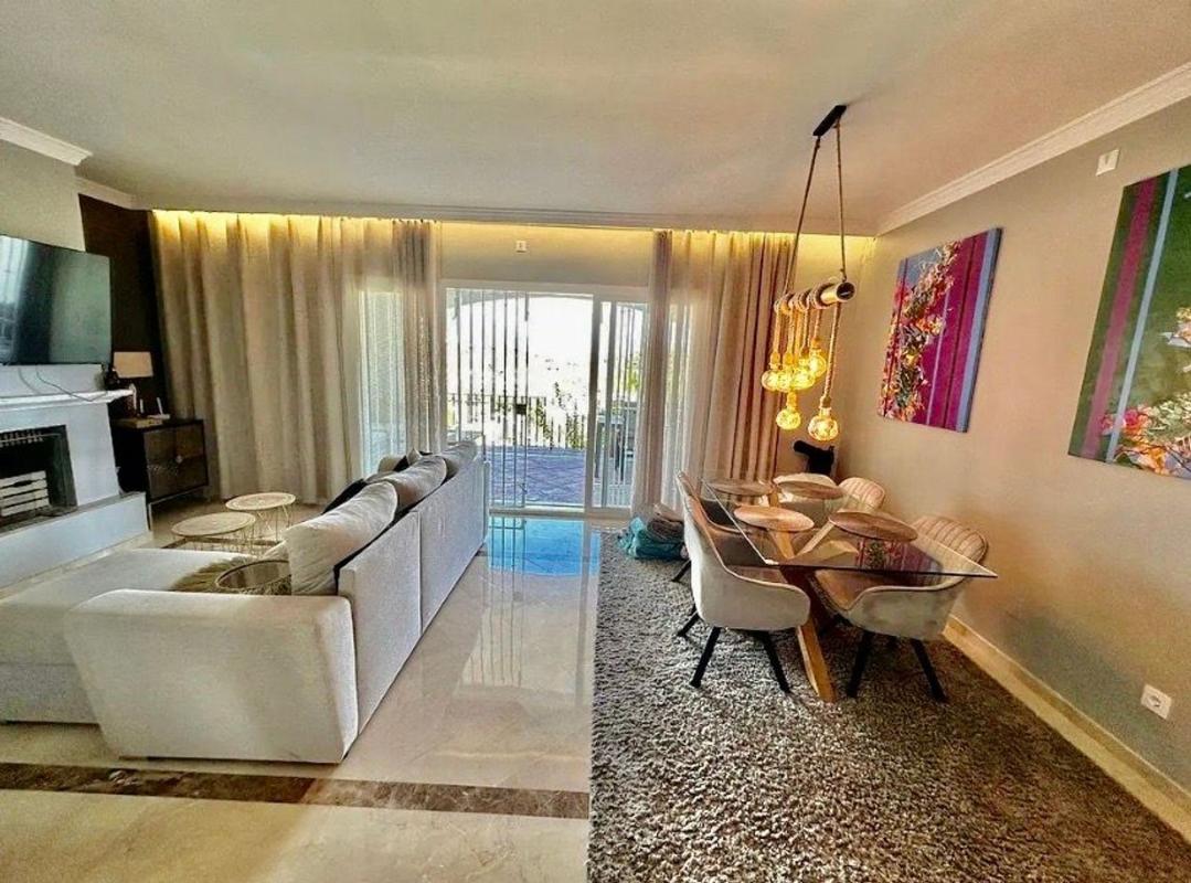 Sprzedaż mieszkania w Piso en los arqueros, 50, Los Arqueros-Puerto del Almendro, Benahavís, Benahavís
photo 5