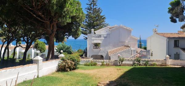 Chalet adosado en Sitio de Calahonda, Mijas photo 1