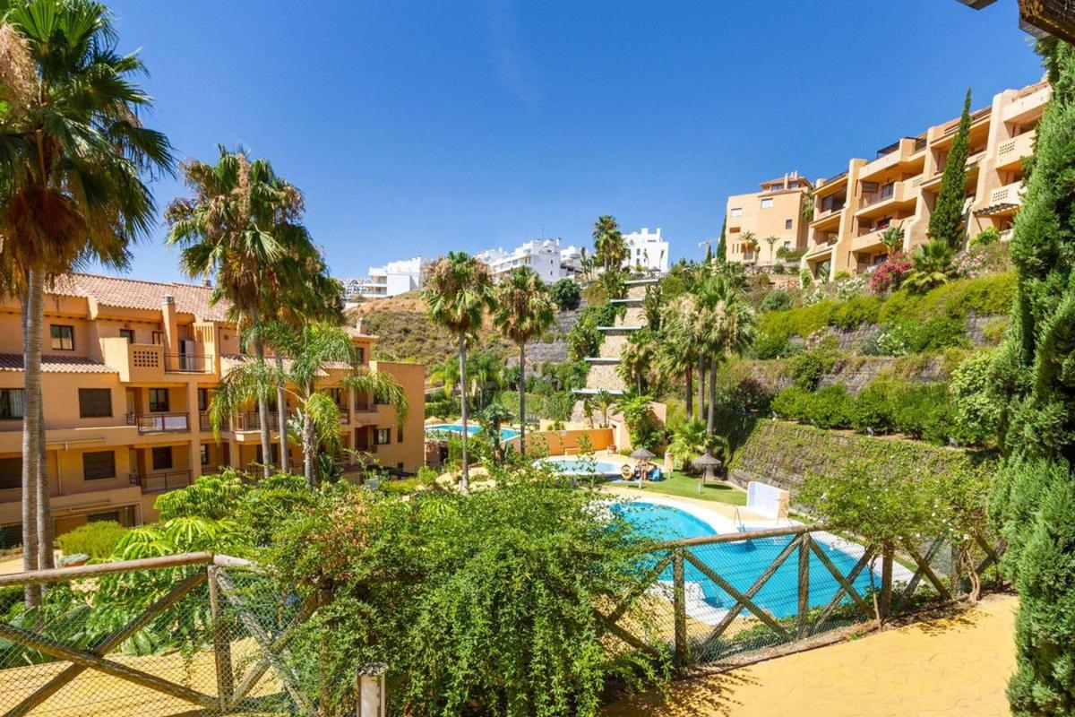 Продажа квартиры на Piso en Urbanizacion Cortijo Colorado, 1 h, La Cala de Mijas, Mijas, Михас
photo 1