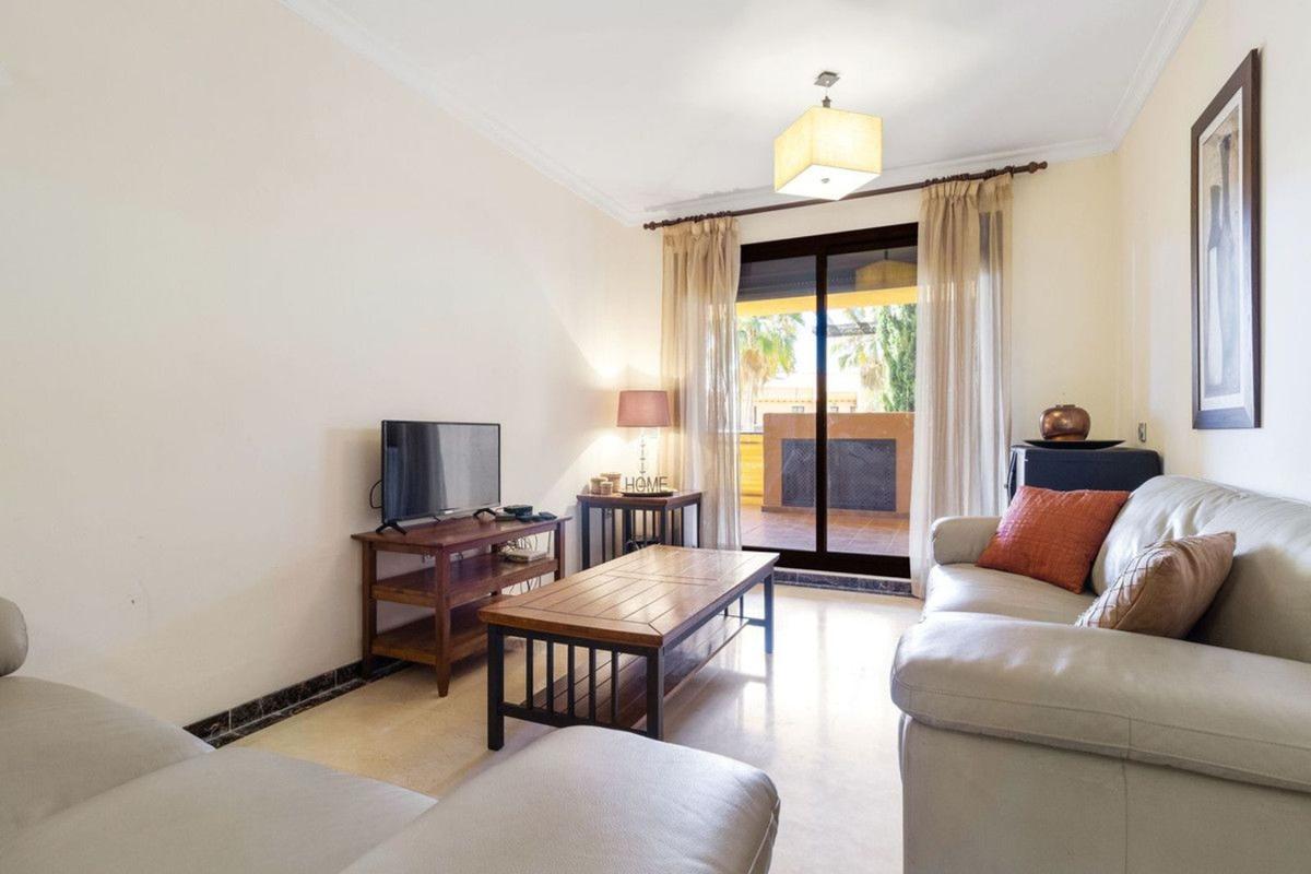 Продажа квартиры на Piso en Urbanizacion Cortijo Colorado, 1 h, La Cala de Mijas, Mijas, Михас
photo 5