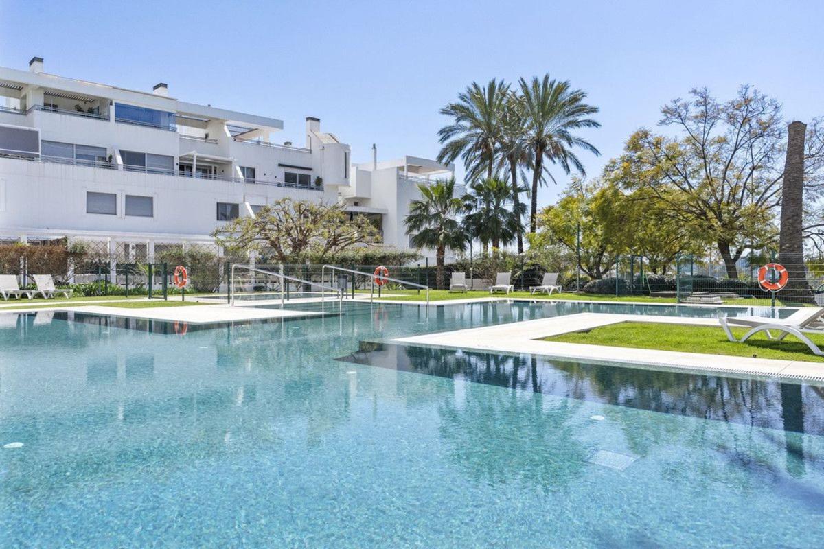 Sprzedaż mieszkania w Piso en Calle Valle De Somiedo, 3 b, La Cala Golf - Lagar Martell, Mijas, Mijas
photo 1