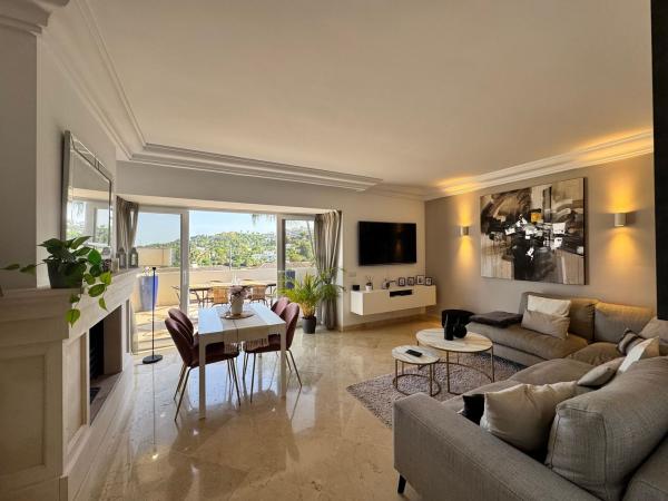 Ático en venta en Ático en Avenida del Prado, 80, Los Naranjos, Marbella, Marbella photo 1