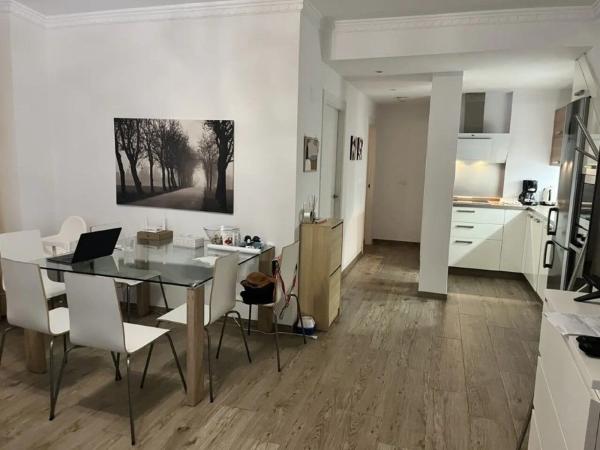 Venta de piso en Piso en Calle Ardales, Los Pacos, Fuengirola, Fuengirola
thumbnail 2