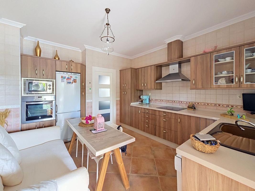 Недвижимость на продажу и в аренду в Испании photo 5