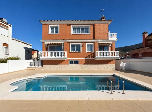 Casa o chalet independiente en Calle Catamarán, 27, Capellanía - Retamar, Alhaurín de la Torre photo 1