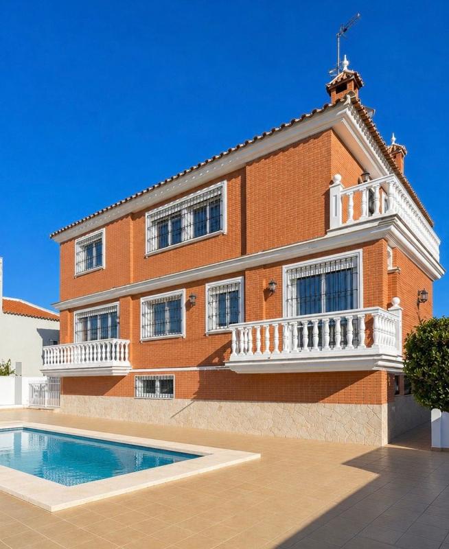 Propiedades en venta y alquiler en España photo 2