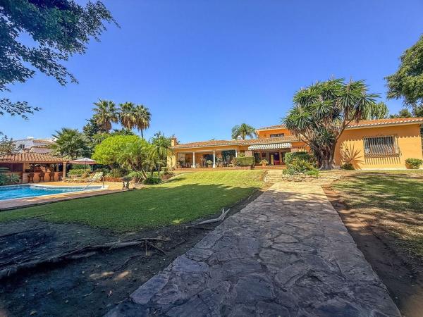 Casa o chalet independiente en Paraiso-Barronal, Estepona photo 4